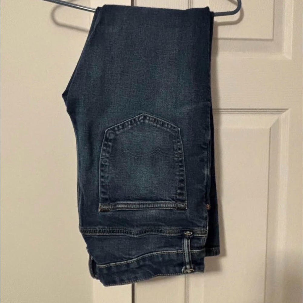 American Eagle Outfitters Dark Wash Air Flex+ Jeans
